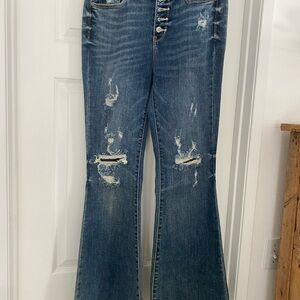Judy Blue classic is Flare Leg Jeans in size 29 EUC